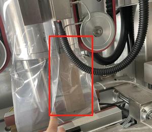 מכונת אריזה משנית אוטומטית לחלוטין לאריזת שקיות, יצירת סרט, מילוי ואטימה, 1 ק\\\"ג 5 ק\\\"ג - Product Image 4