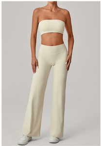 Ensemble 2 pièces pour femme : Soutien-gorge de sport bandeau sans bretelles à découpes et pantalon large, avec coussinets amovibles, anti-humidité, effet push-up, idéal pour la randonnée - Product Image 6