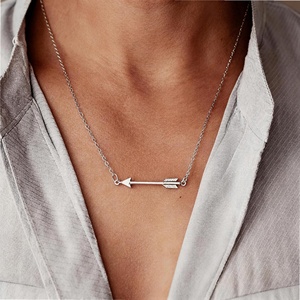 Collier pendentif flèche minimaliste en alliage délicat pour femme, bijoux de boutique pour tous les jours - Product Image 6