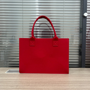 Red Felt Tote Bag 35x25x15cm Embossing Printing Party Favors Gift Bag - Product Image 3