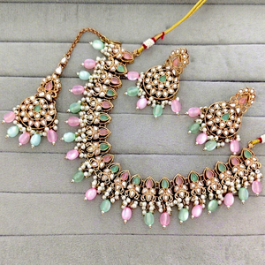 Collier ras du cou plaqué argent de haute qualité avec perles de cristal multicouches vert menthe émeraude et clous en zircon cubique pour soirée - Product Image 1