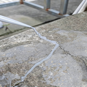 Sellador de Calafateo Flexible e Impermeable, Uso en Múltiples Superficies, Fórmula Anti-Grietas y Resistente a la Intemperie - Product Image 6