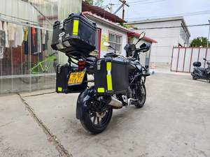 Moto à essence 250cc Golden <span class=keywords><strong>Pigeon</strong></span> 90 % neuve de haute qualité, idéale pour les croisières, les rallyes et les aventures, avec refroidissement par eau - Product Image 3