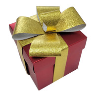 Boîte cadeau en carton recyclé avec laminage mat et dorure, design pliable