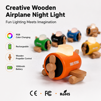 Veilleuse LED en bois en forme d'avion, rechargeable par USB, RGB, à intensité variable, lampe d'ambiance avec contrôle par hélice rotative, logo personnalisé, OEM, vente en gros