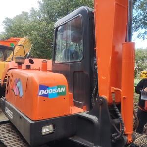 5.5 Ton Doosan DH55/DX55 <b>Mini</b> Excavator Second <b>Hand</b> Low Price 90% New Condition with Engine Gearbox Pump & PLC - Product Image 5