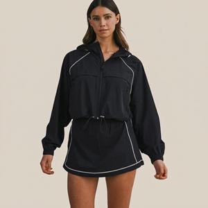 Ensemble de survêtement premium 2 pièces pour femme : veste coupe-vent légère à capuche et short, idéal pour le sport et les loisirs en extérieur - Product Image 1