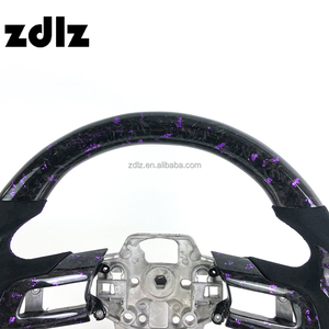 พวงมาลัยไฟเบอร์คาร์บอนปลอมแปลง2022 2021 2019สำหรับ <span class=keywords><strong>Ford</strong></span> <span class=keywords><strong>Mustang</strong></span> <span class=keywords><strong>GT</strong></span> <span class=keywords><strong>2018</strong></span> 2020หนังนิ่มสีดำสีม่วงผง - Product Image 4