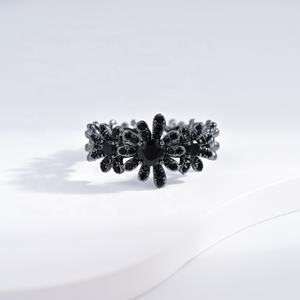 Anillo de plata de ley 925 con piedra rosa gótica negra, chapado en oro de alta calidad, con diseño de flor, estilo hip hop, para chicas, con circonitas, precio de fábrica. - Product Image 5