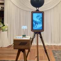 Photomaton vintage en bois massif léger avec écran tactile de 18,5 pouces pour les fêtes et les mariages, diffusion en direct