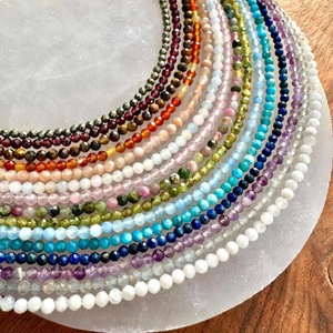 Minimalistische Zarte 2-3mm Mikro-Facettierte Natürliche Edelstein-Perlen Choker-Halskette Heilkristall-Halskette Schmuck für Sie Geschenke - Product Image 2