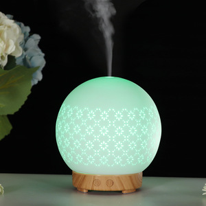 Difusor de Aroma de Cerámica con Diseño de Flor de Ciruelo, Humidificador con Luz LED de 0.5-1L, Purificador de Aire para Dormitorio, Eléctrico de 24V, Temporizador de 2-8H - Product Image 5