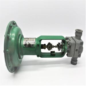 TIPO 657 TAMAÑO 30 NSNPNuevo Controlador de programación PLC de automatización industrial de almacén listo original - Product Image 1