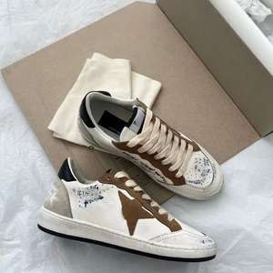 Zapatillas Deportivas de Piel Auténtica con Plataforma Antideslizante, Cómodas, Estilo Informal, Color Blanco con Detalles Dorados, Transpirables y a la Moda - Product Image 5