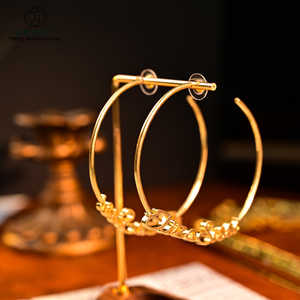 Brincos de Argola Dourados Joias de Dubai Joias da Arábia Saudita Joias para Mulheres Atacado Presente Estilo Joias - Product Image 5
