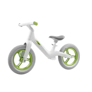 Vélo <span class=keywords><strong>Scoot</strong></span> pour enfants Nouveau vélo d'équilibre pour la marche pour enfants avec cadre en alliage renforcé fourche avant en alliage de magnésium pour cadeau pour garçons - Product Image 1