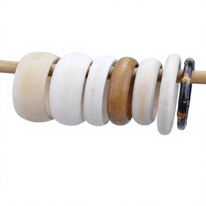 Bracelet jonc classique en bois, joncs unisexes élégants, finition naturelle, design bambou, ensembles de bijoux tendance, cadeaux de fête pour femme - Product Image 5