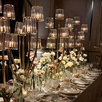 NIKA Nouveau design tendance, support en métal doré, 7 bras, lampe en cristal, porte-bougie pour centre de table de mariage