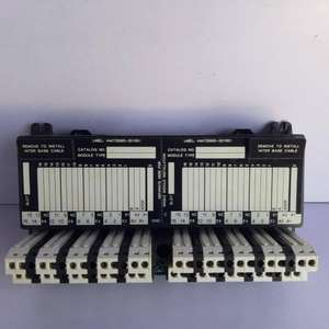 IC670CHS002 BLOQUE DE TERMINALES DE E/S <span class=keywords><strong>2</strong></span> PLC - Product Image 1