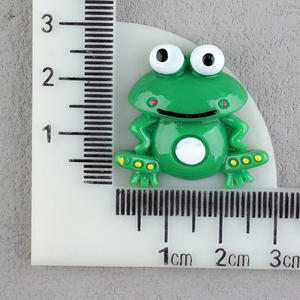 优质热卖可爱卡通平背绿色青蛙树脂装饰魅力 - Product Image 2
