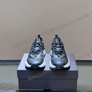 Zapatillas de Skate Clásicas de Marca de Lujo 2024, Zapatillas de Cuero de Lujo de Alta Moda para Hombre y Mujer, Diseño Robusto, Estilo Valentino - Product Image 4