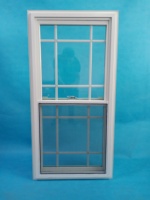 Fenêtres vinyle à double suspension, 20 pièces, en PVC/upc, style américain, avec verre petit et grille pour fenêtres de maison