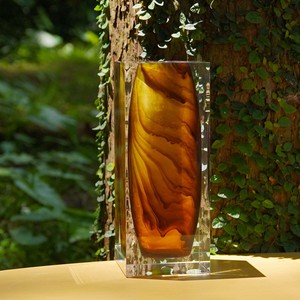 Jarrón artístico de cristal acrílico ámbar, decoración grande para mesa, para el hogar, regalo de inauguración de casa - Product Image 1
