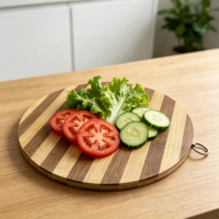 Planche à pain en bambou naturel à rayures zébrées avec plateau à miettes pour la boulangerie, la découpe, le service quotidien du petit-déjeuner, des toasts et une utilisation matinale