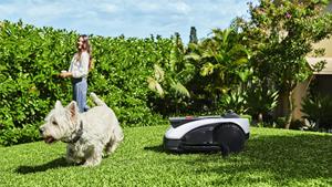 หุ่นยนต์ตัดหญ้า ECOVACS GOAT O1200 LiDAR PRO พร้อมเครื่องตัด TruEdge ในตัว 360 องศา °   ระบบนำทางด้วย LiDAR แบบคู่ ไม่ต้องใช้สายกำหนดขอบเขต - Product Image 2