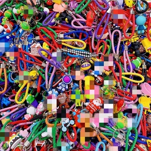 Nhà Máy Cung Cấp Giá Rẻ <span class=keywords><strong>Keychain</strong></span> Dễ Thương Phong Cách Anime 3D Mềm Cao Su Móc Khóa Silicone <span class=keywords><strong>PVC</strong></span> Keyring Cá Nhân 3D Tùy Chỉnh <span class=keywords><strong>Keychain</strong></span> - Product Image 4