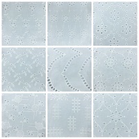 Tissu en dentelle brodée, voile de coton ajouré à motifs floraux pour robe