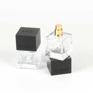 Botella de perfume de madera vacía cuadrada negra grabada personalizada, tapón de rosca <span class=keywords><strong>para</strong></span> fragancia, tarro de perfume de aromaterapia, botella de aceite esencial - Product Image 5