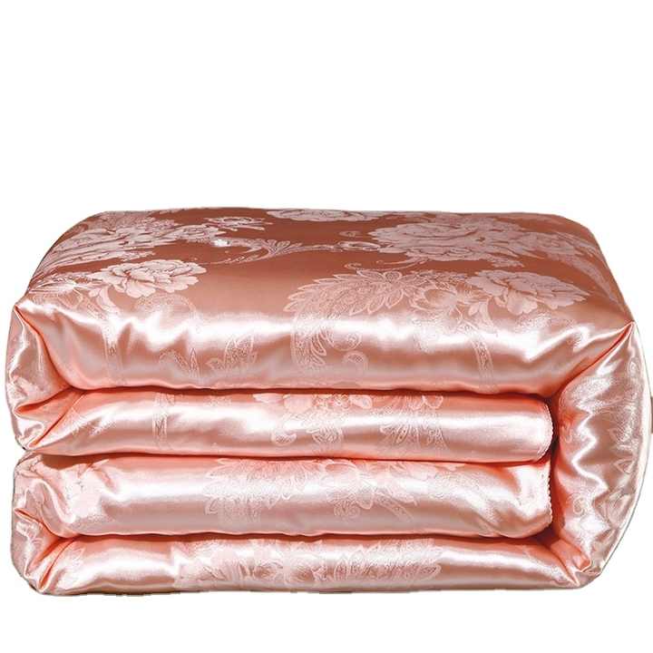 家居缎面提花冬季被子150 * 200厘米纯天然真丝,轻质涤纶印花图案保暖