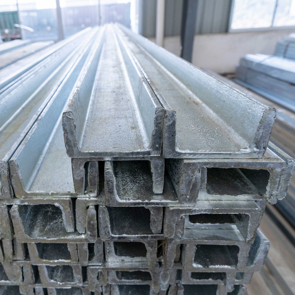 C150 x 75 x 6.5 x 10 steel channel