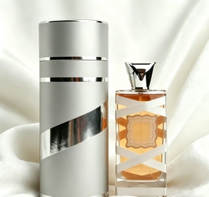 Parfum neutre arabe aux fleurs du désert, fragrance longue durée, vente chaude, parfum de Dubaï et du Moyen-Orient, prêt pour la vente en gros - Product Image 5