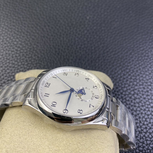นาฬิกาข้อมือผู้ชายระบบจักรกลอัตโนมัติ รุ่น Moon Phase  ตัวเรือนสแตนเลสสตีล Latiris คุณภาพสูง พร้อมกลไก ETA และกระจกแซฟไฟร์ - Product Image 3