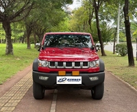 Подержанный внедорожник Beijing BJ40, бензиновый, автомат, турбо, левый руль, кожаные сиденья, светодиодные фары, люк, б/у автомобиль
