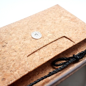 กระเป๋าถือวีแกนแบบกำหนดเองของ Boshiho ทำจากไม้ก๊อก เหมาะสำหรับการเดินทาง ทำธุรกิจ  กระเป๋าถือแบบนุ่มรักษ์โลก ของขวัญสุดพิเศษ - Product Image 3