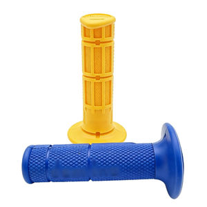 Puños de Manillar de Motocicleta Universales de Alta Calidad, Serie Italiana A010, Antideslizantes, de Goma, Modificados para Domino Throttle - Product Image 4