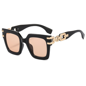 LH050 Gafas de sol tipo ojo de gato con montura completa, lentes degradadas, protección UV400, moda informal para mujer - Product Image 4