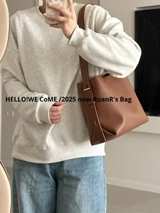 PU Leather Tote Bag Large-Capacity <strong>Medium</strong> Soft Women Solid Color Crossbody Zippered Polyester Lined Daily <strong>Handbag</strong> - Product Image 4