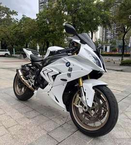 Motocicleta de Carreras Profesional BMW1 S1000RR de <span class=keywords><strong>400cc</strong></span>, Bicilíndrica, Refrigerada por Líquido, con Inyección Electrónica de Combustible, Alto Torque y 6 Velocidades - Product Image 5
