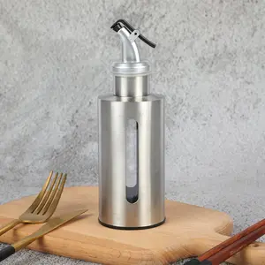 Oil And Vinegar Dispenser Glass Oil Bottle For Kitchen Transparent Glass Olive Oil Vinegar Dispenser Leak-Proof