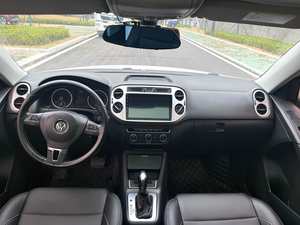 Volkswagen <span class=keywords><strong>Tiguan</strong></span> L Sport 2017 Usado en Buenas Condiciones, Asientos de Cuero, SUV 1.8T, Certificado GCC, Entrega Masiva para Distribuidores Globales de Automóviles, R17 - Product Image 5