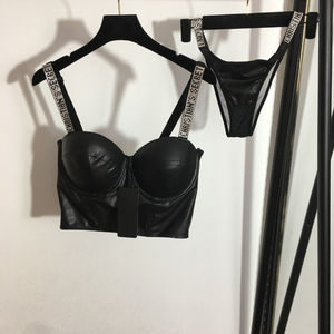 Kadın yeni iç çamaşırı parlak taklidi kayış PU deri tüp üst sutyen + üçgen külot - Product Image 1