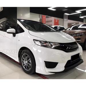Kit carrosserie et accessoires pour Honda Fit GK5 2016 : Lame de pare-chocs avant, jupes latérales, spoiler de pare-chocs arrière, séparateur et diffuseur - Product Image 4