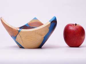 ชามไม้สไตล์วินเทจสำหรับเสิร์ฟขนมขบเคี้ยวและสลัดชามไม้แบบกำหนดเองจากงานฝีมือระดับโลกของ Humayun - Product Image 2