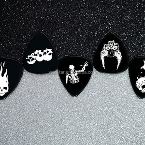 Vente en gros de plectres de guitare/basse en celluloid noir à motif crâne de feu, personnalisables avec votre marque, imprimés numériquement en couleur, imperméables et durables - Product Image 6