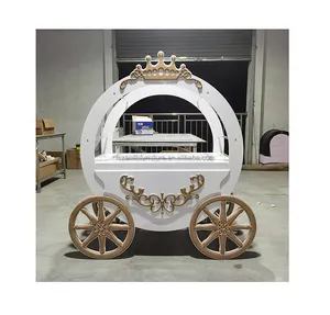 Puntelli di nozze grande carrello per cavalli in acrilico bianco carrello per caramelle in PVC carrello per zucca di cenerentola di nozze