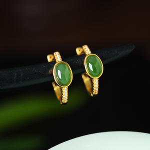 Aimgal - Pendientes Ovalados de Jade Hetian Vintage, Diseño de Aro Simple y Elegante, con Circonita 5A, Chapados en Oro de 18K, <span class=keywords><strong>Plata</strong></span> S925, Joyería Fina - Product Image 4